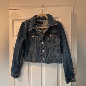 Veronica Beard size Medium Jean denim jacket